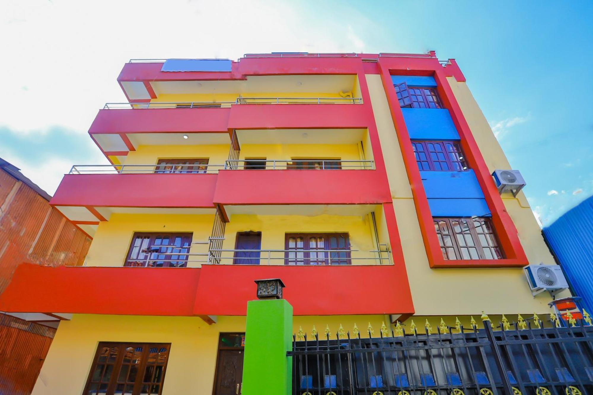 Oyo 589 Hotel Trimurti Kathmandu Exterior foto